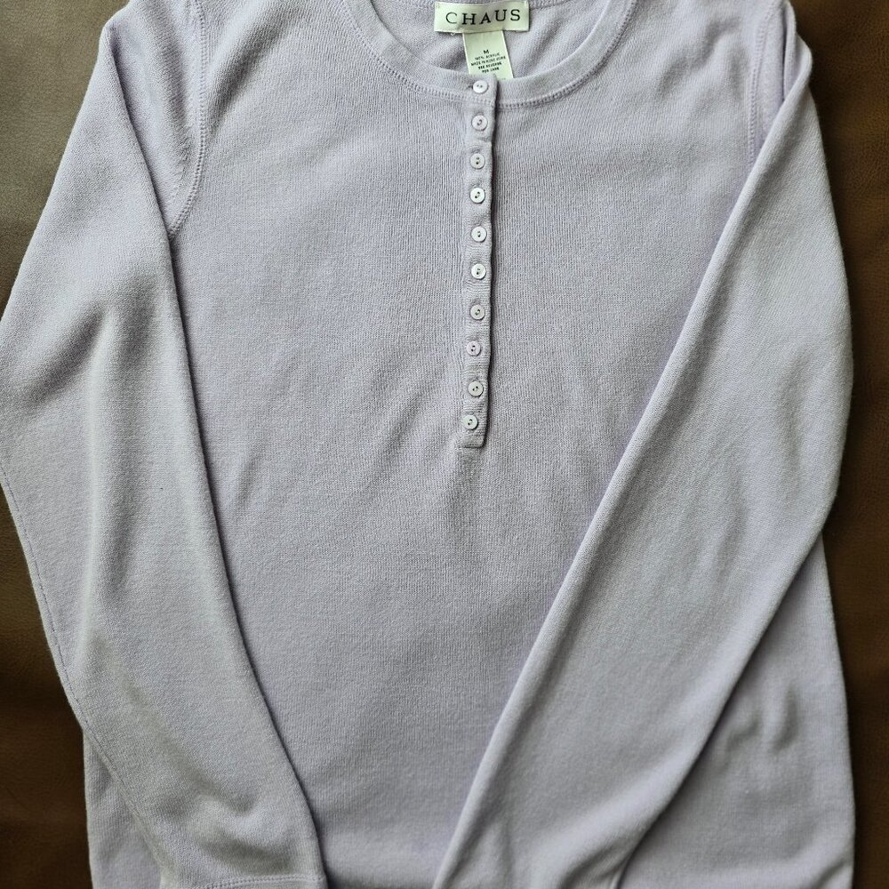 CHAUS Vintage Henley Lilac Sweater Size M Ladies